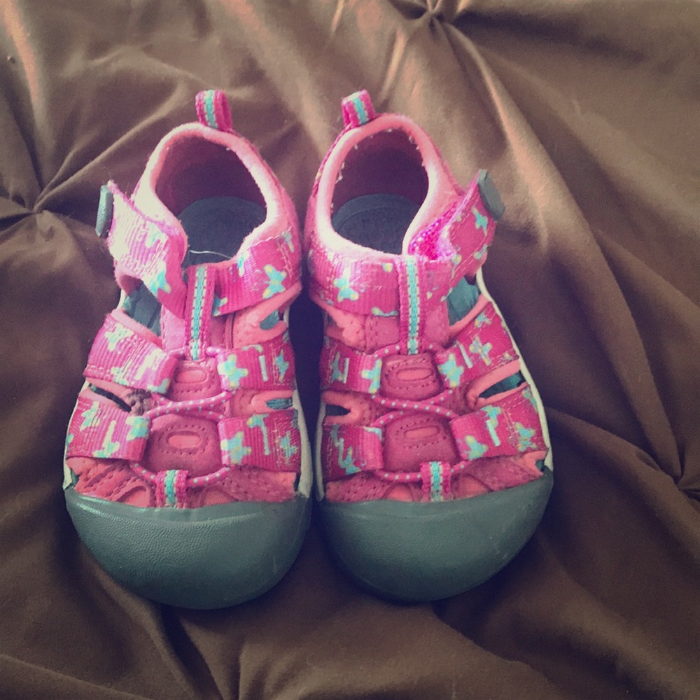 Keen shoes
